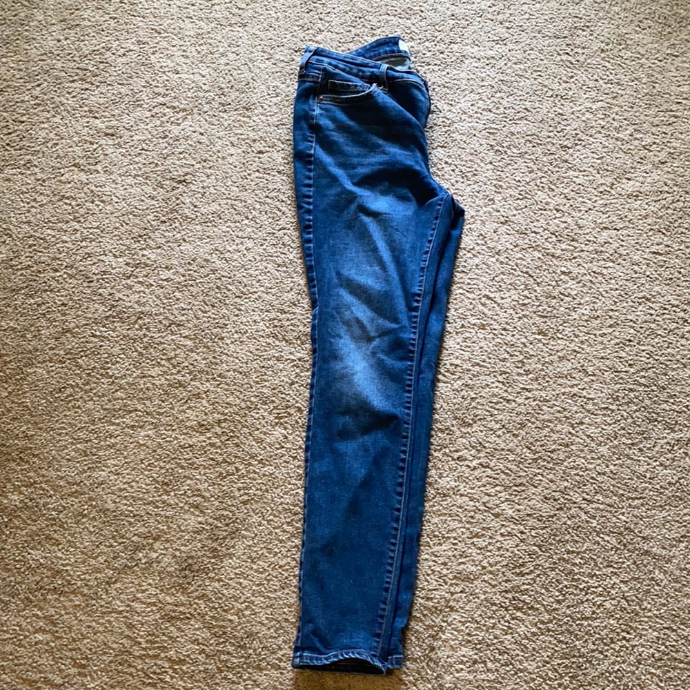 Women’s jeans